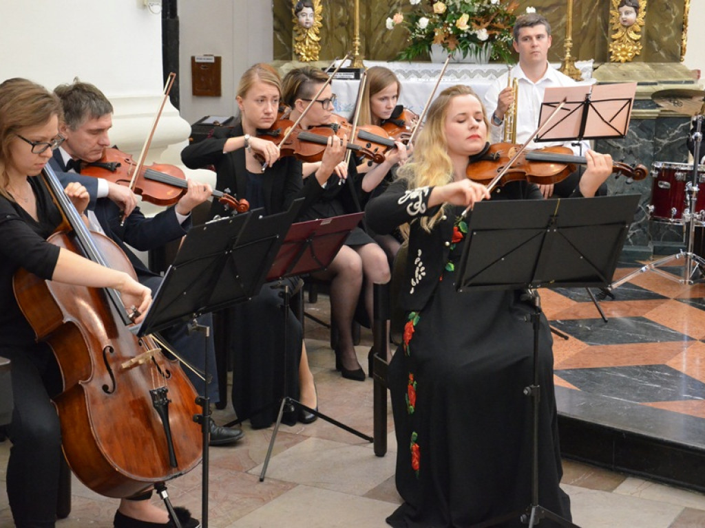 Prymas Polski celebrował 350. rocznicę konsekracji katedry w Łowiczu