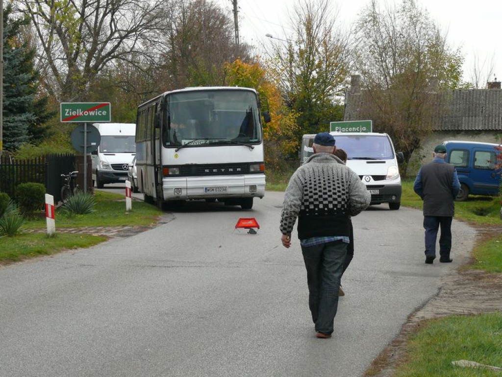 Kolejny dziś poważny wypadek drogowy, tym razem w Zielkowicach