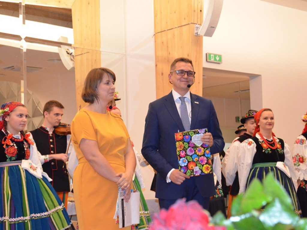 Pełna sala na promocji monografii zespołu Boczki Chełmońskie