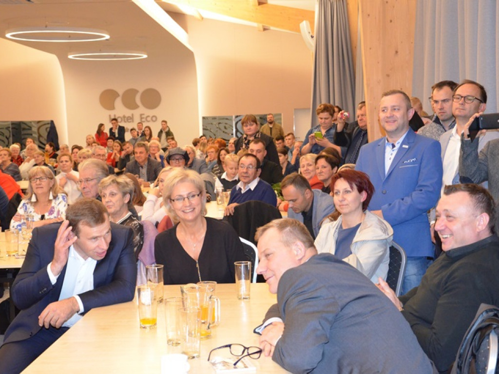 Pełna sala na promocji monografii zespołu Boczki Chełmońskie