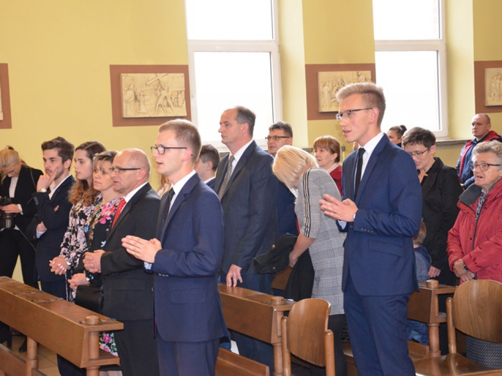 Obłóczyny 4 kleryków w łowickim seminarium