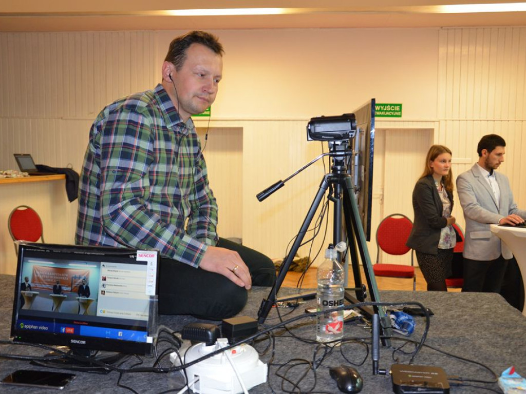 Debata kandydatów na burmistrza Łowicza - tutaj ją obejrzysz