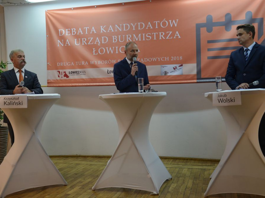 Debata kandydatów na burmistrza Łowicza - tutaj ją obejrzysz