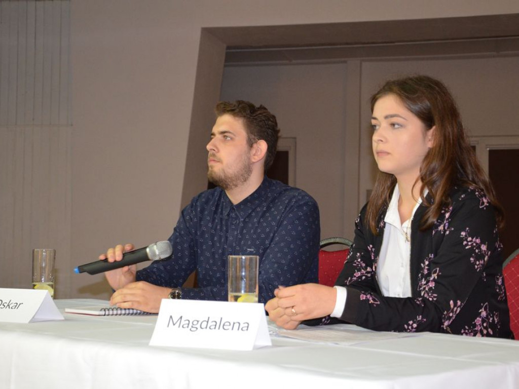 Debata kandydatów na burmistrza Łowicza - tutaj ją obejrzysz