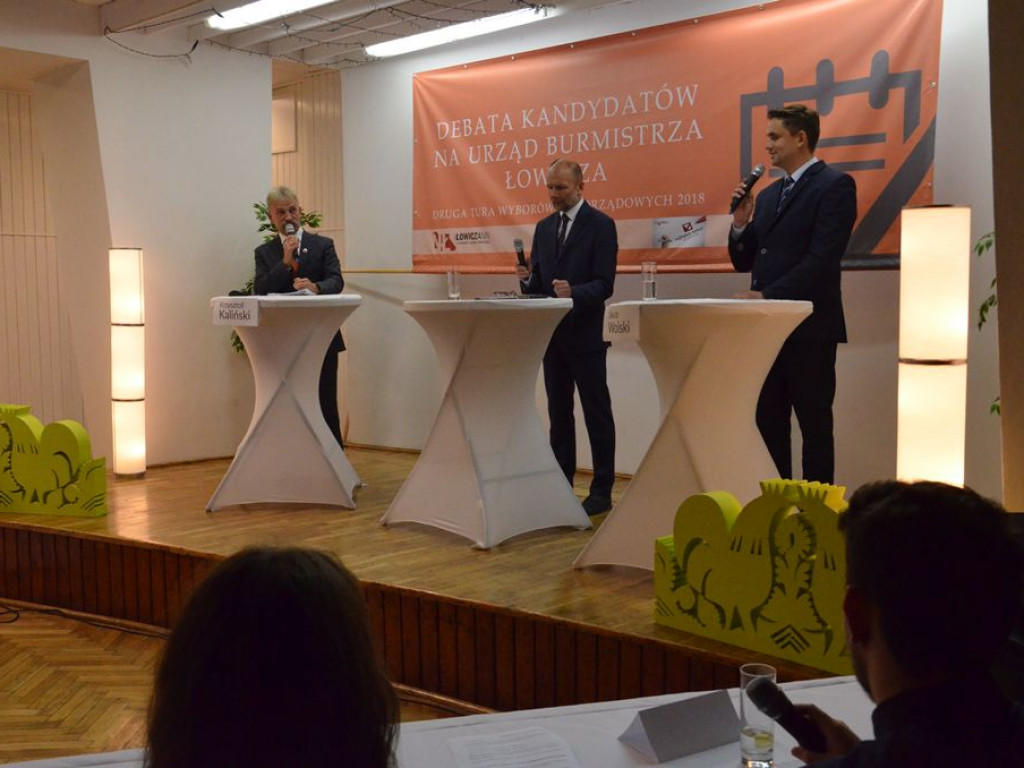 Debata kandydatów na burmistrza Łowicza - tutaj ją obejrzysz