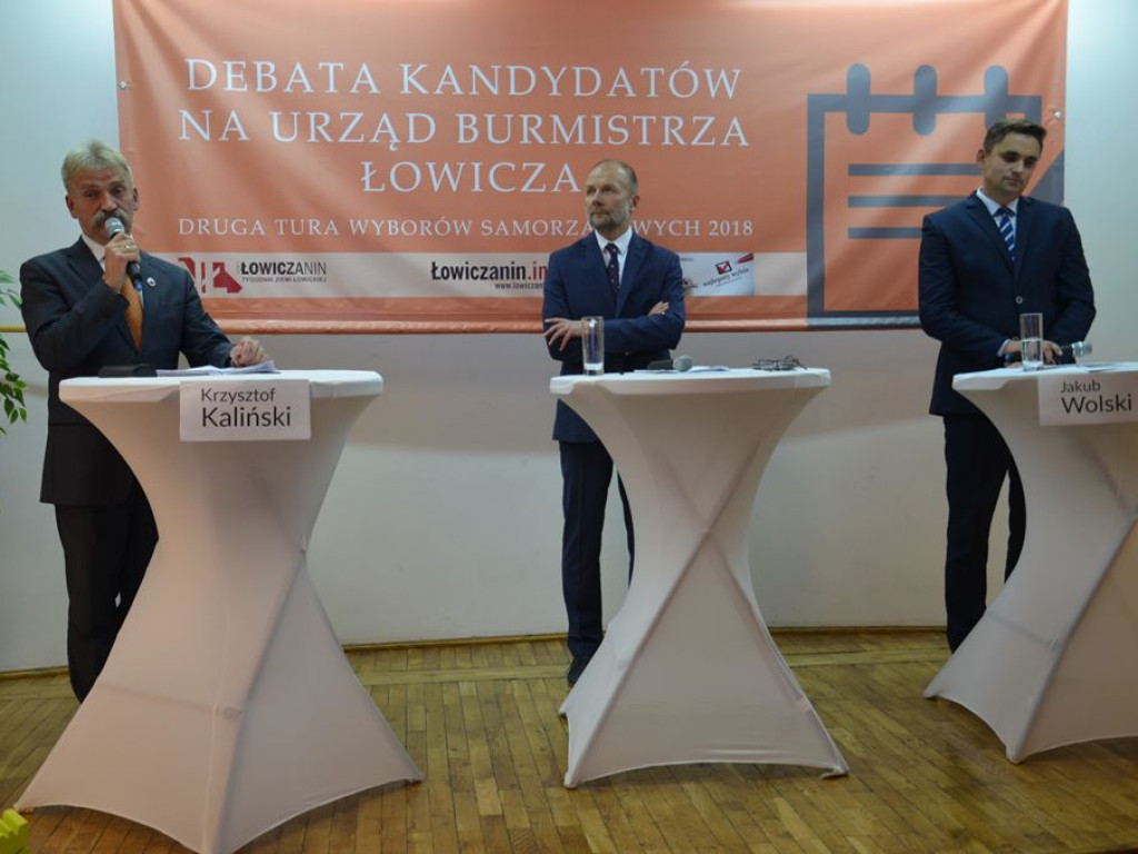 Debata kandydatów na burmistrza Łowicza - tutaj ją obejrzysz