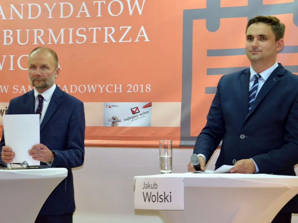 Debata kandydatów na burmistrza Łowicza - tutaj ją obejrzysz