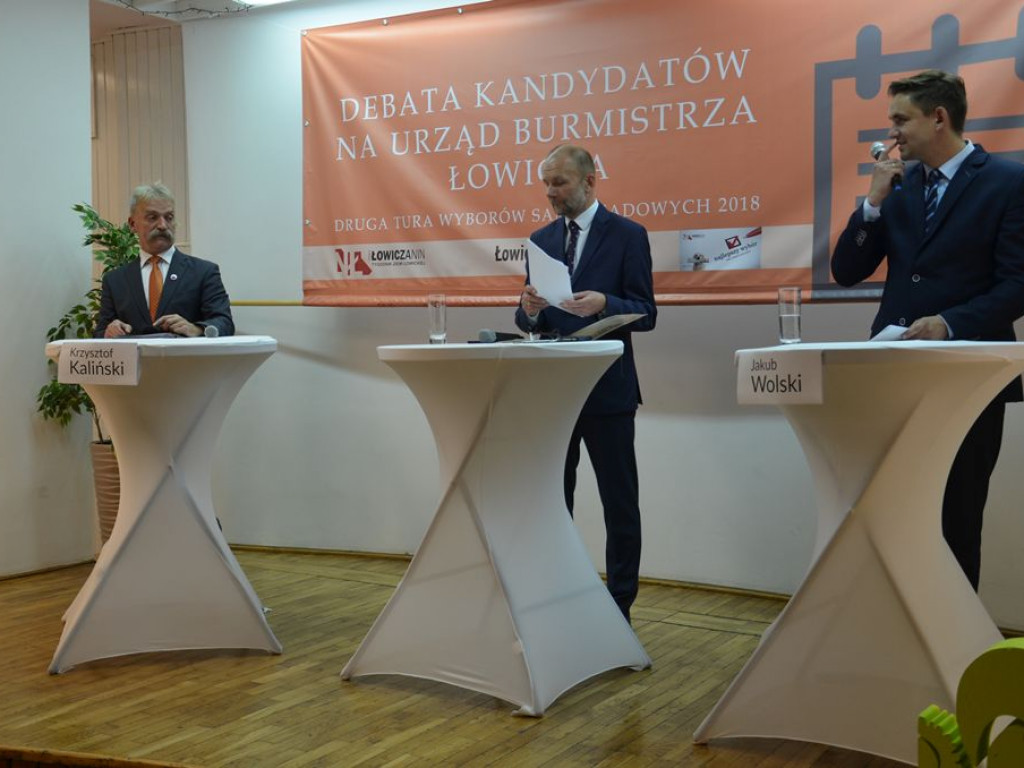 Debata kandydatów na burmistrza Łowicza - tutaj ją obejrzysz