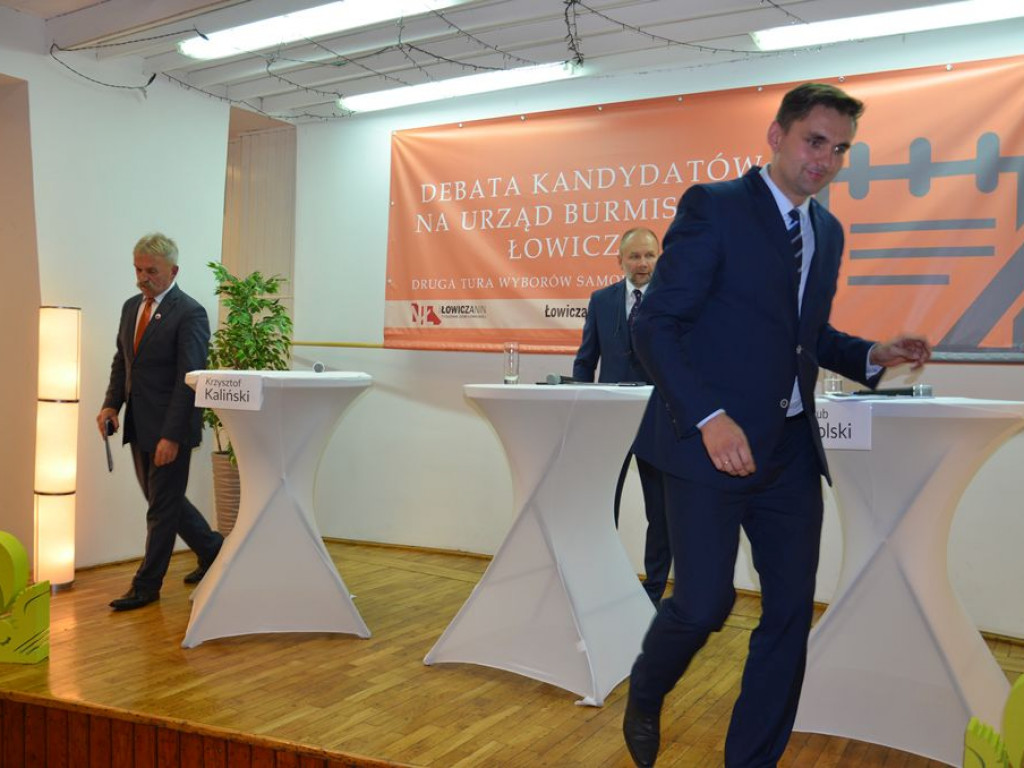 Debata kandydatów na burmistrza Łowicza - tutaj ją obejrzysz