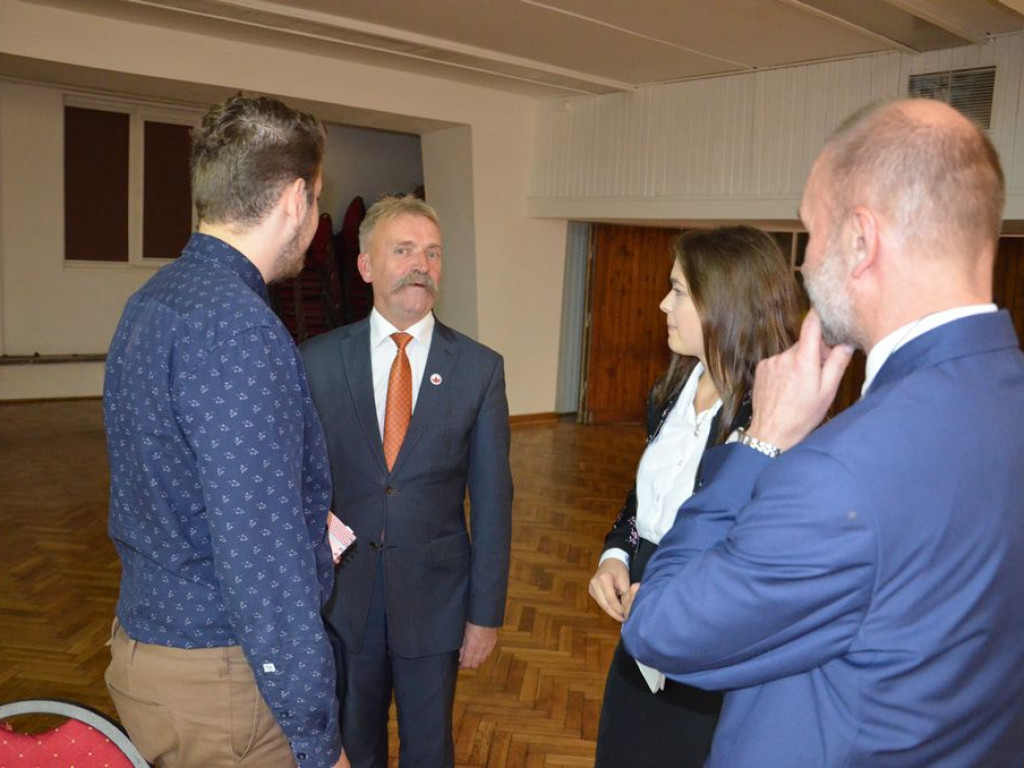 Debata kandydatów na burmistrza Łowicza - tutaj ją obejrzysz