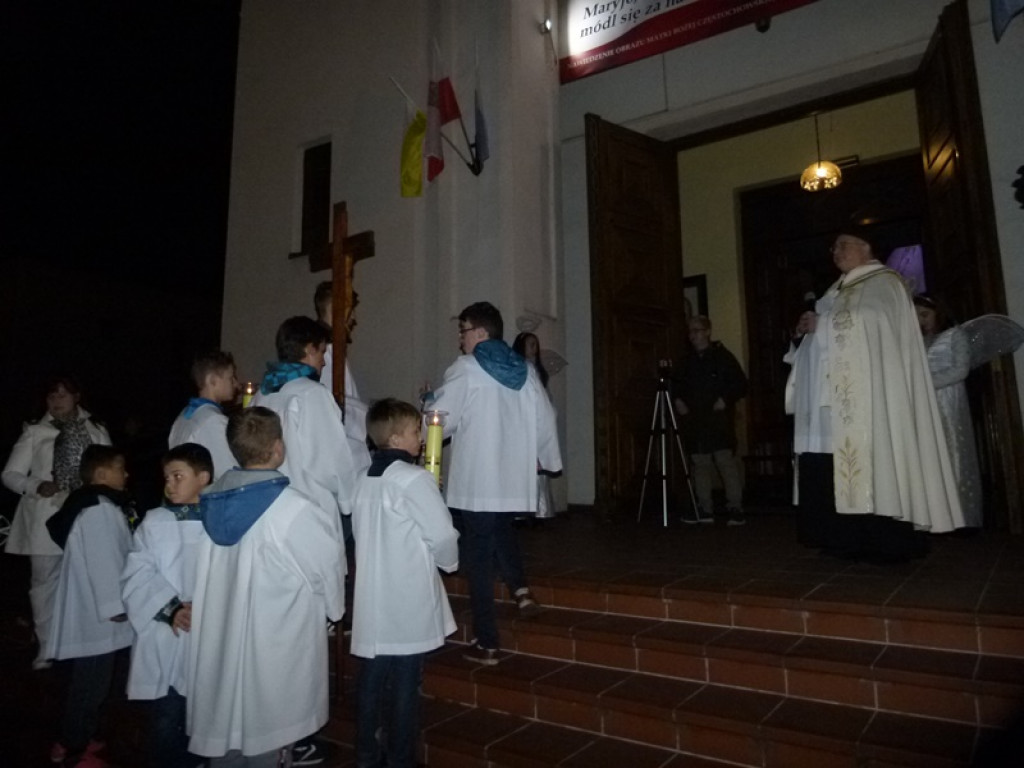 Korowód Świętych przeszedł ulicami Głowna