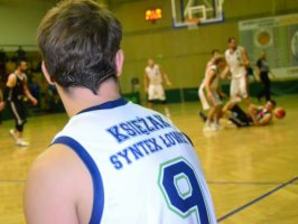 Księżak Syntex przegrał, ale walczył bardzo ambitnie