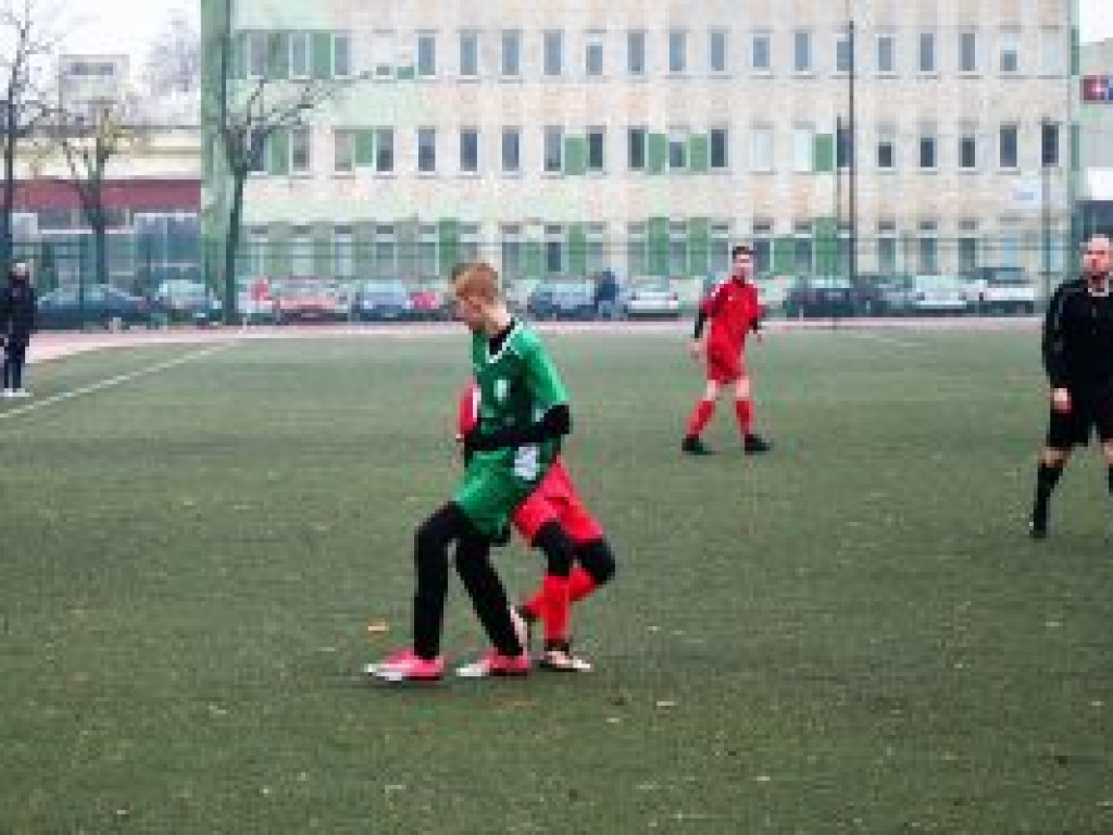 Pelikanowi-2004 brakuje równej gry