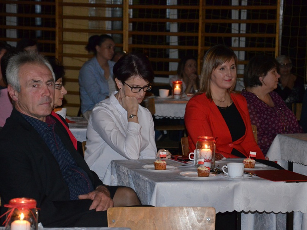 Nastrojowy wieczór patriotyczny w Kocierzewie