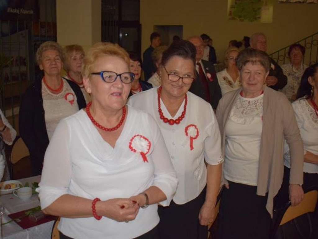 Patriotyczny wieczór w łowickiej bursie