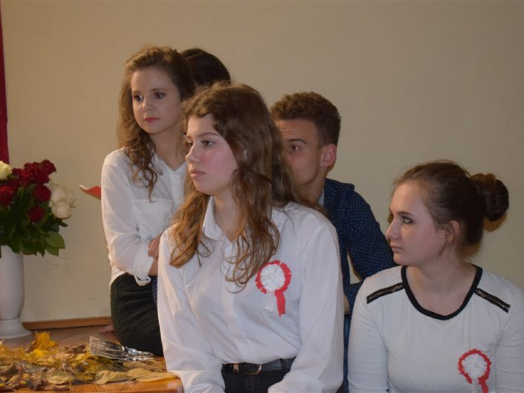 Patriotyczny wieczór w łowickiej bursie
