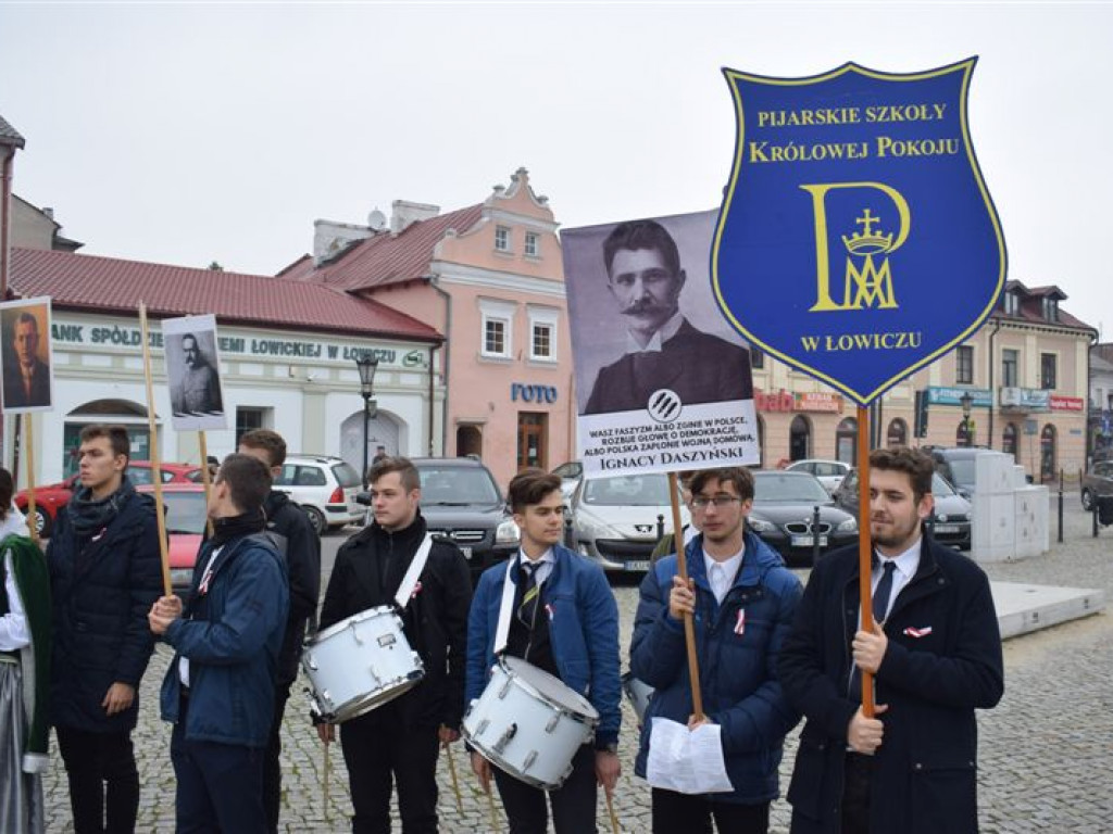 Rekord dla Niepodległej - szkoły pijarskie