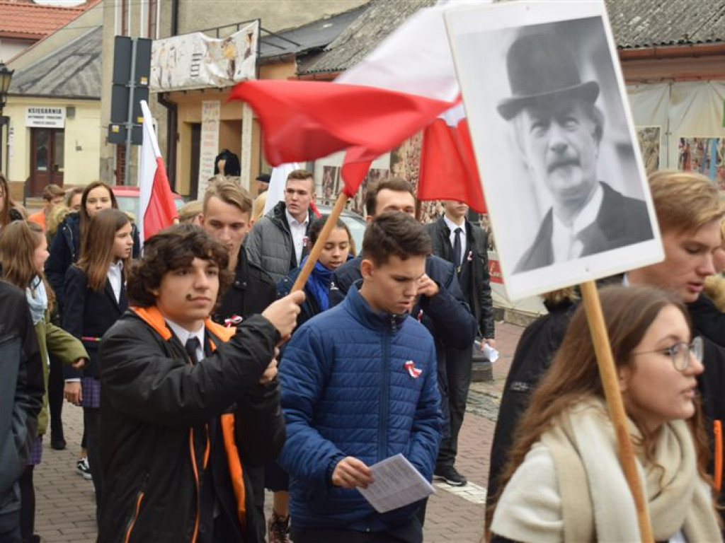 Rekord dla Niepodległej - szkoły pijarskie