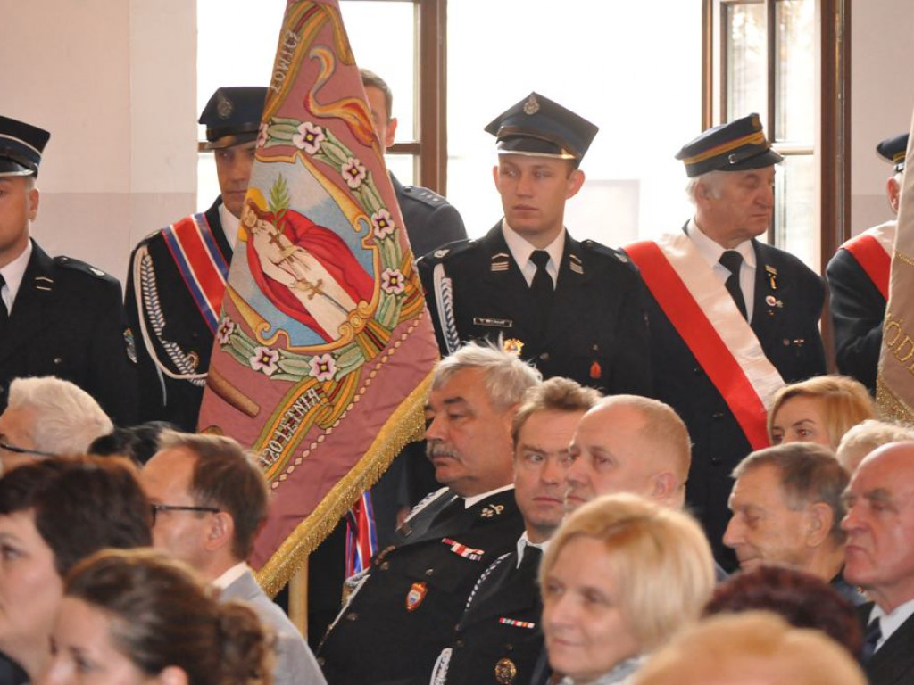 Rekord dla Niepodległej: Patriotycznie przy Podrzecznej [foto+film]