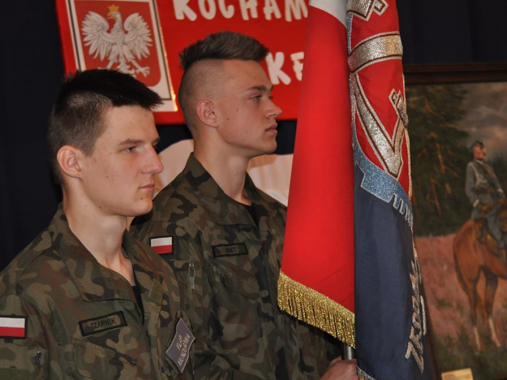 Rekord dla Niepodległej: Patriotycznie przy Podrzecznej [foto+film]
