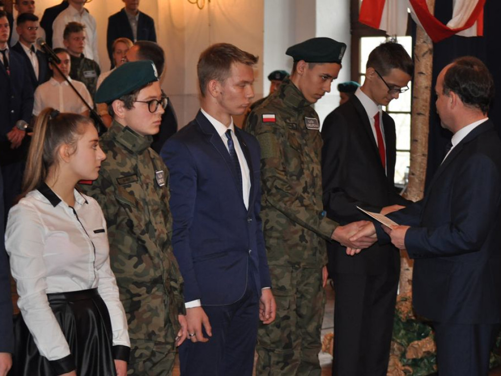 Rekord dla Niepodległej: Patriotycznie przy Podrzecznej [foto+film]