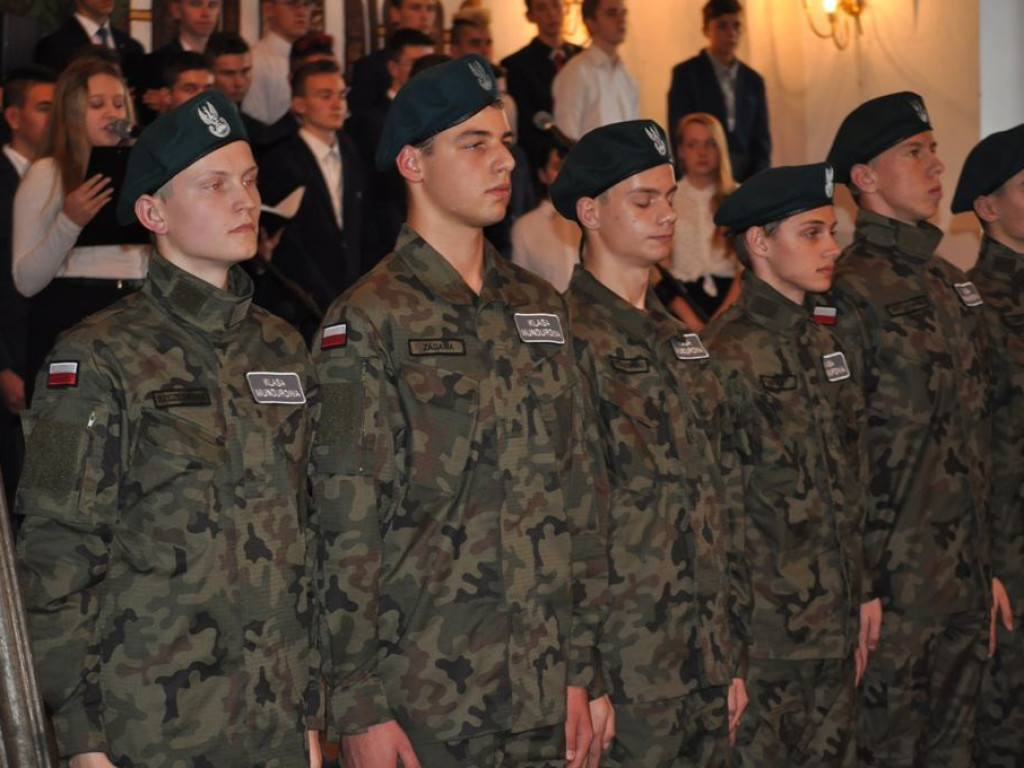 Rekord dla Niepodległej: Patriotycznie przy Podrzecznej [foto+film]