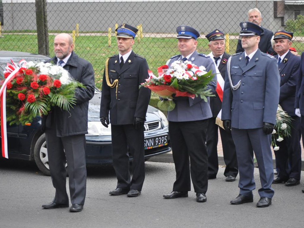 Rekord dla Niepodległej: Patriotycznie przy Podrzecznej [foto+film]