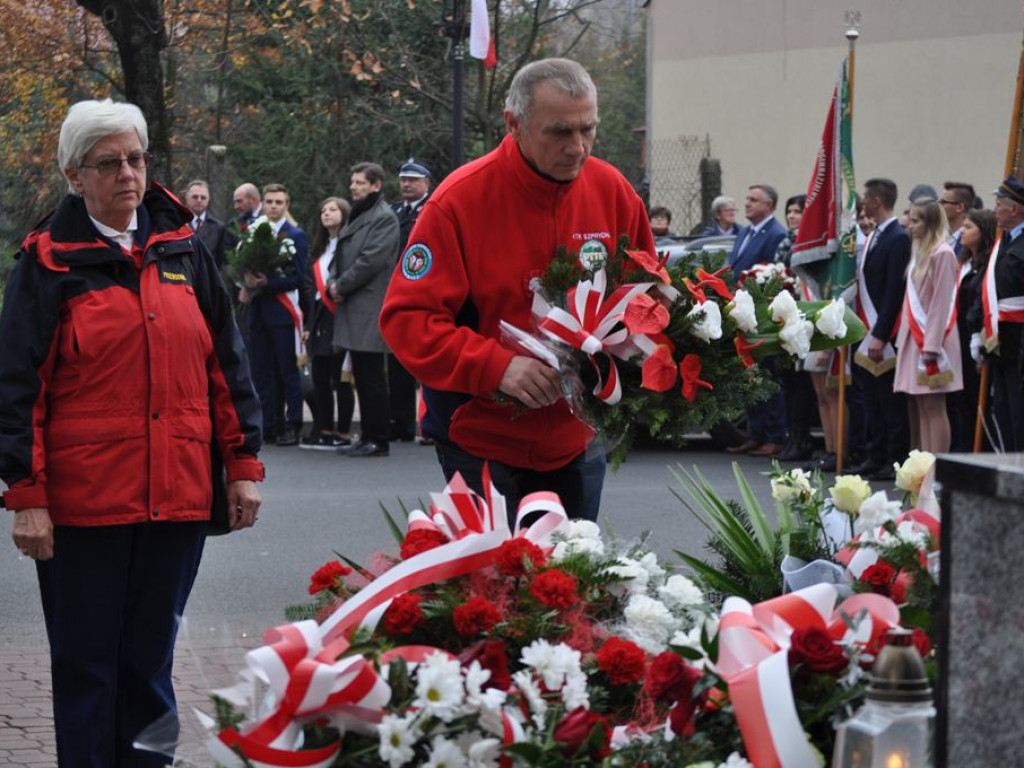 Rekord dla Niepodległej: Patriotycznie przy Podrzecznej [foto+film]