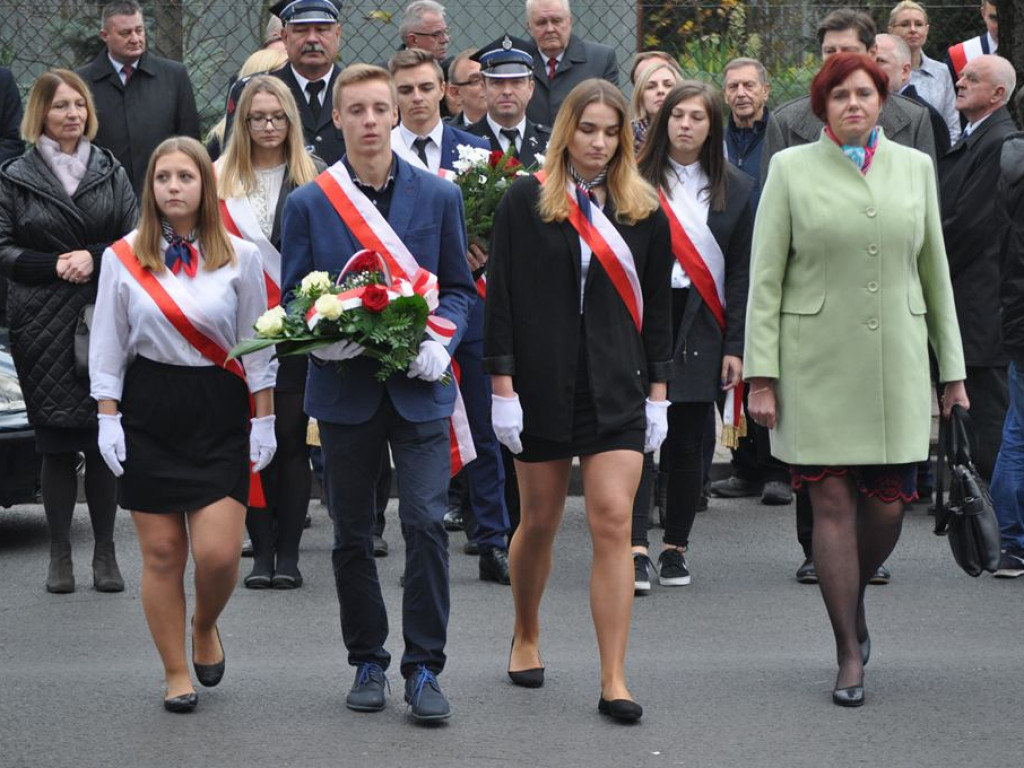 Rekord dla Niepodległej: Patriotycznie przy Podrzecznej [foto+film]