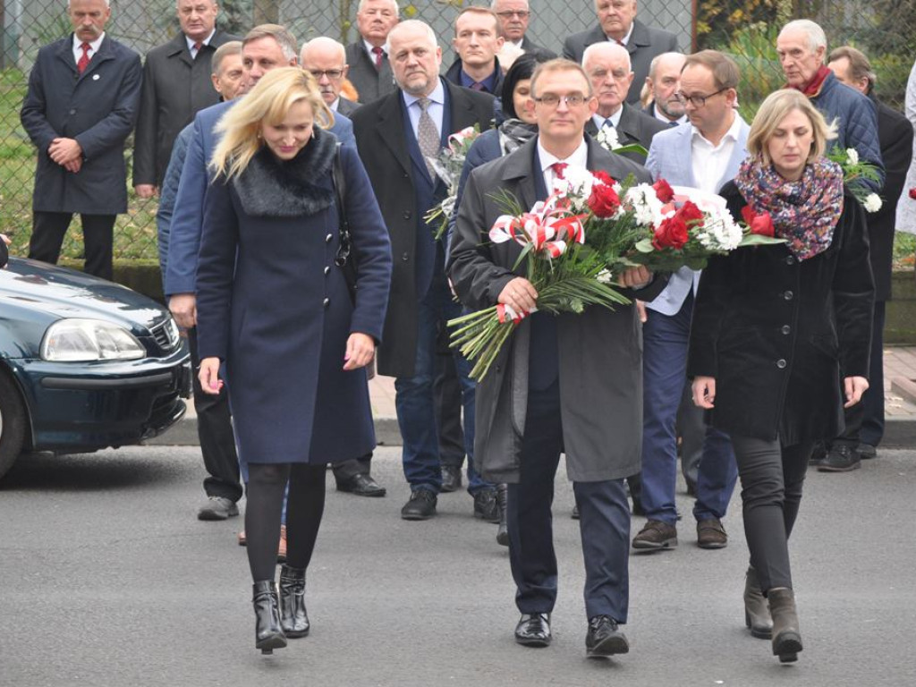Rekord dla Niepodległej: Patriotycznie przy Podrzecznej [foto+film]