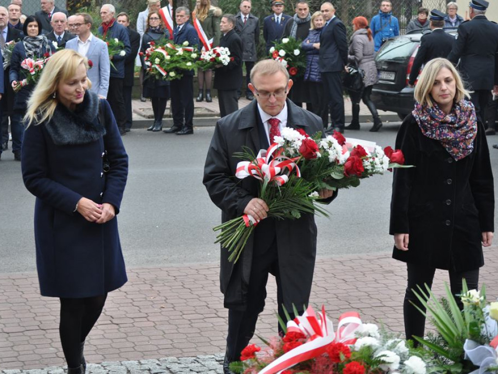 Rekord dla Niepodległej: Patriotycznie przy Podrzecznej [foto+film]