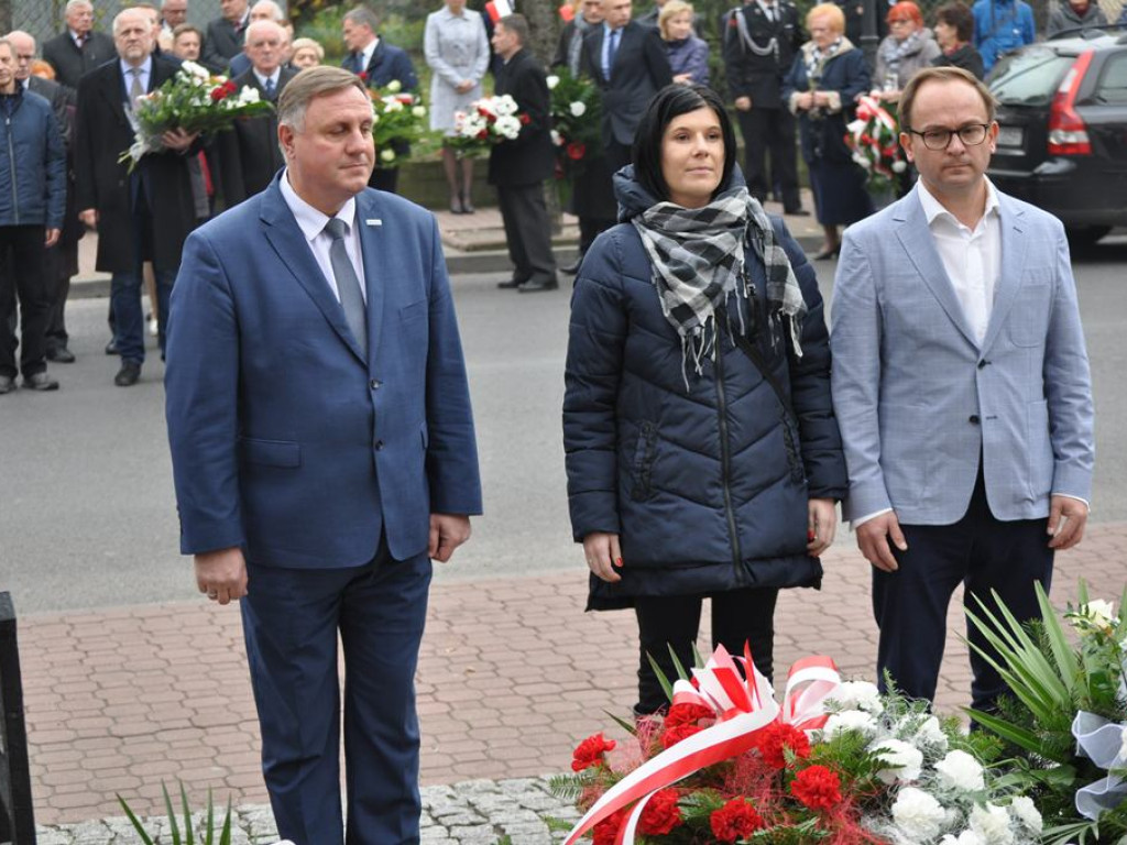 Rekord dla Niepodległej: Patriotycznie przy Podrzecznej [foto+film]