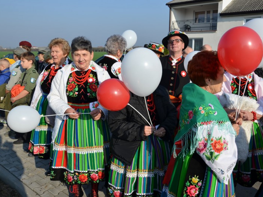Uroczystości z apelem poległych w Julianowie