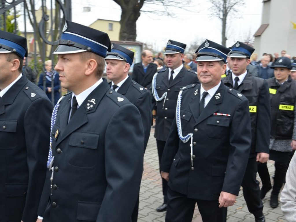 Uroczystości niepodległościowe i kościelne w Łyszkowicach