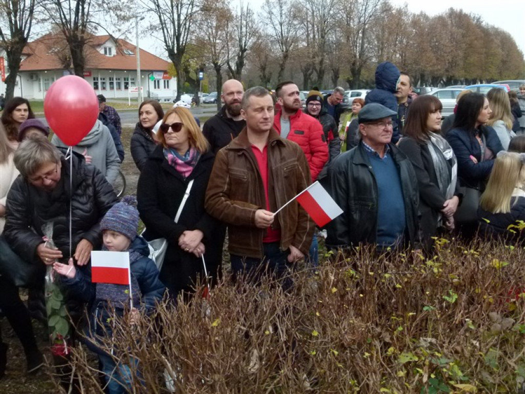 Dąb Niepodległości został posadzony w Głownie