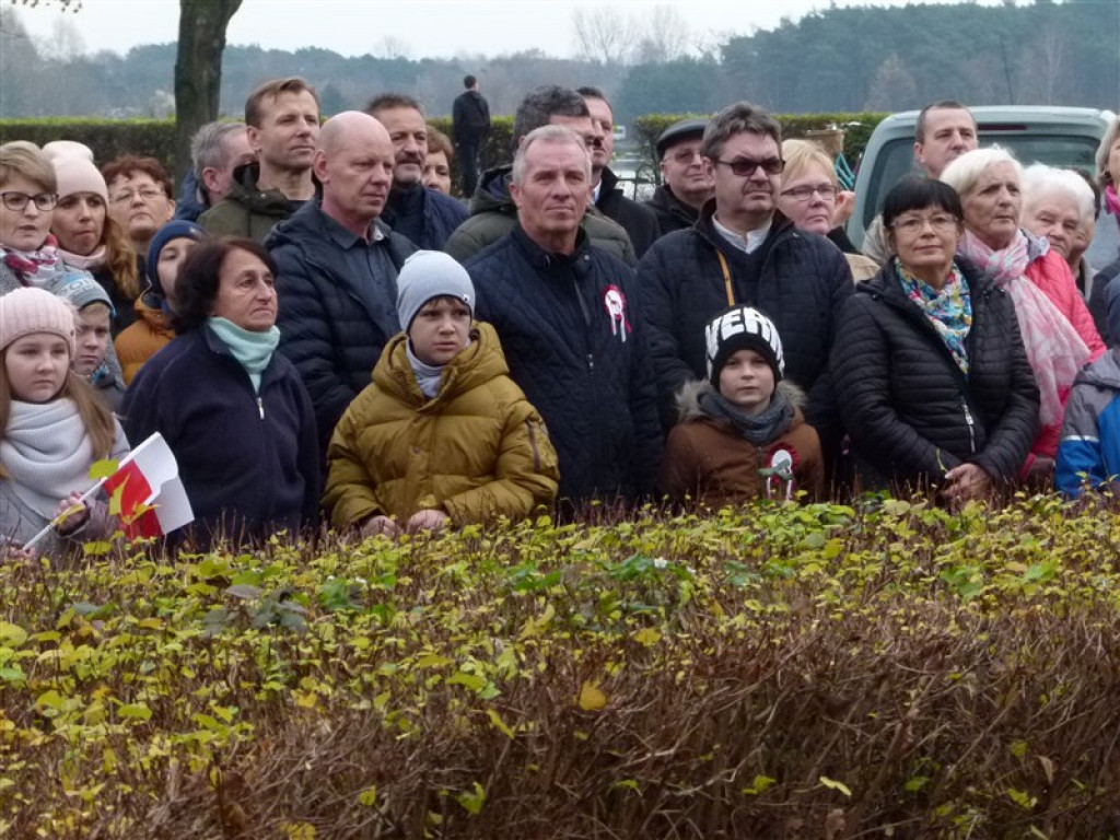 Dąb Niepodległości został posadzony w Głownie