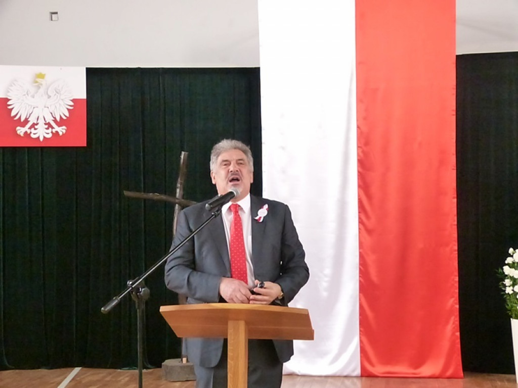Patriotyczna uroczystość w Zduńskiej Dąbrowie