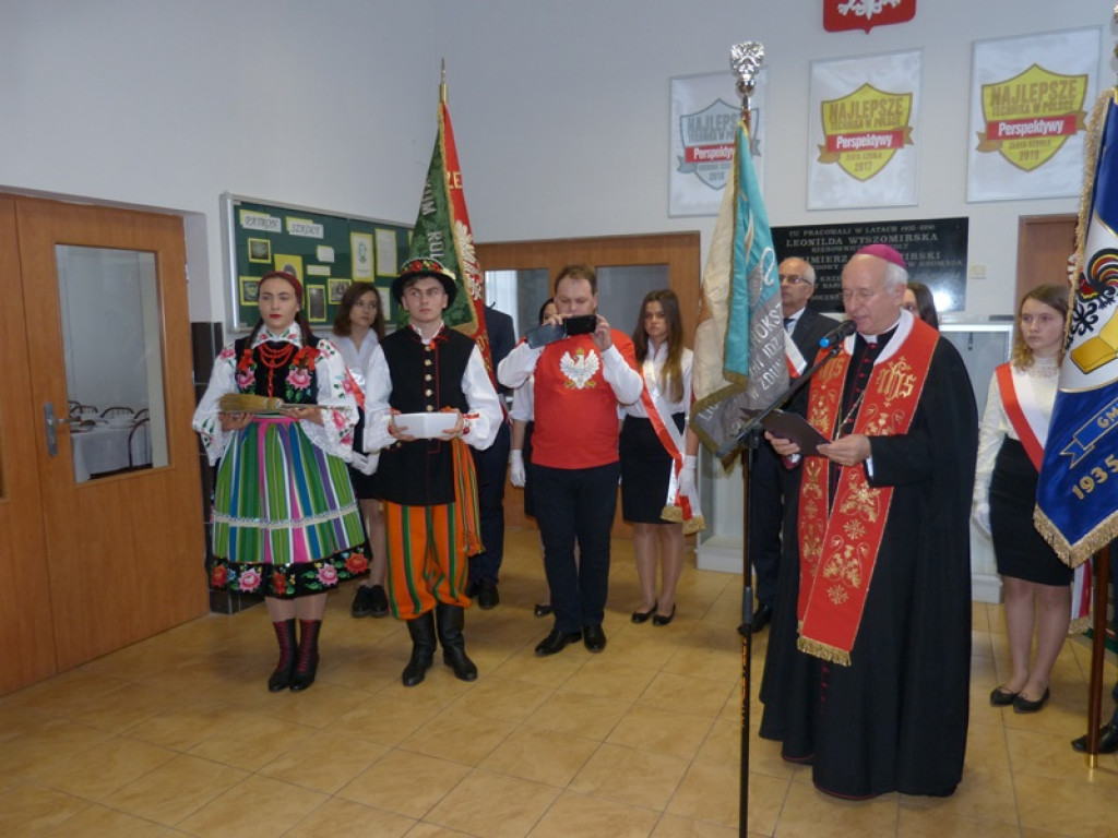 Patriotyczna uroczystość w Zduńskiej Dąbrowie
