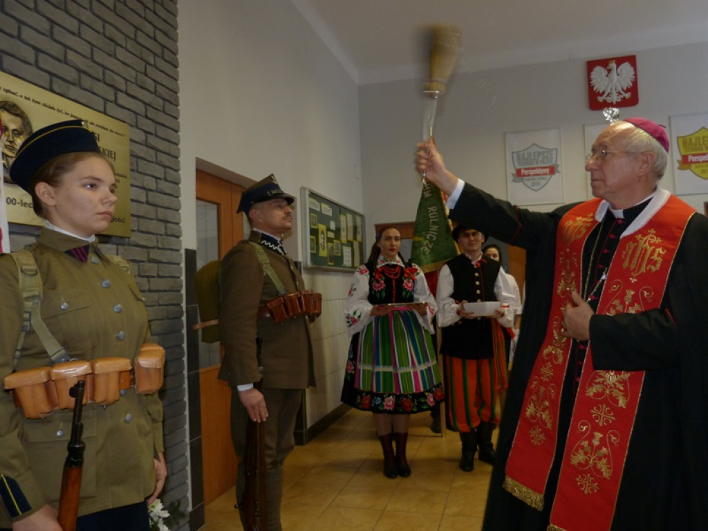 Patriotyczna uroczystość w Zduńskiej Dąbrowie