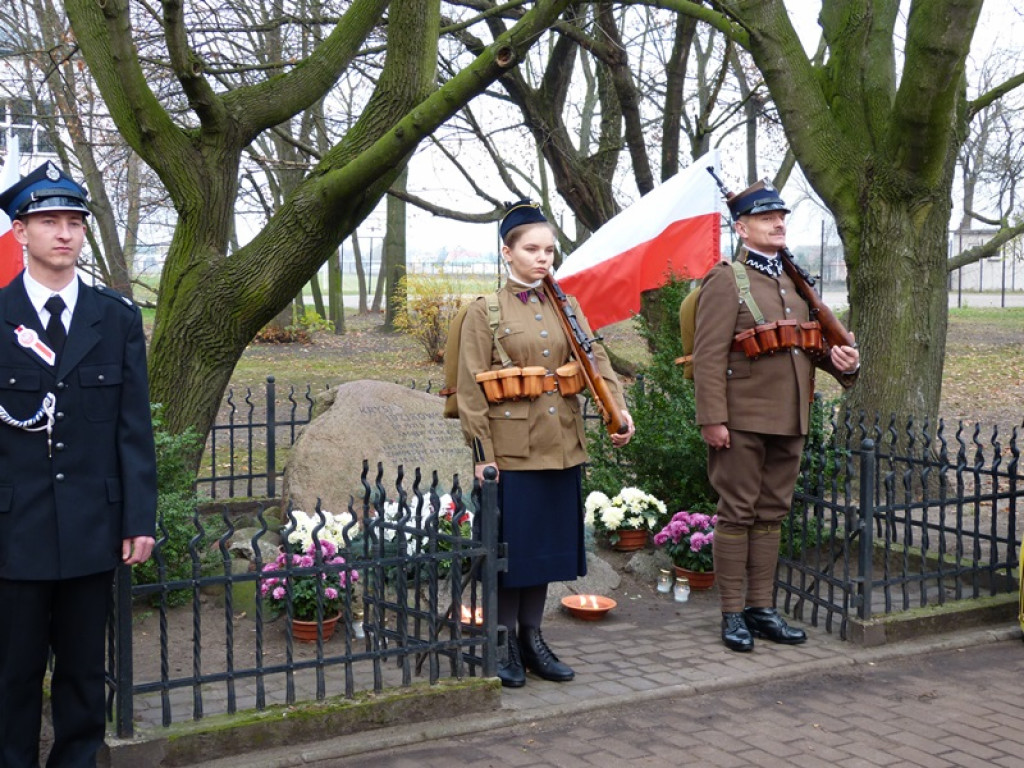 Patriotyczna uroczystość w Zduńskiej Dąbrowie
