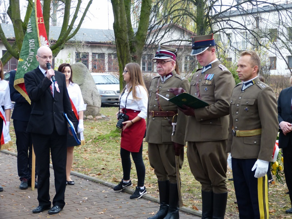 Patriotyczna uroczystość w Zduńskiej Dąbrowie