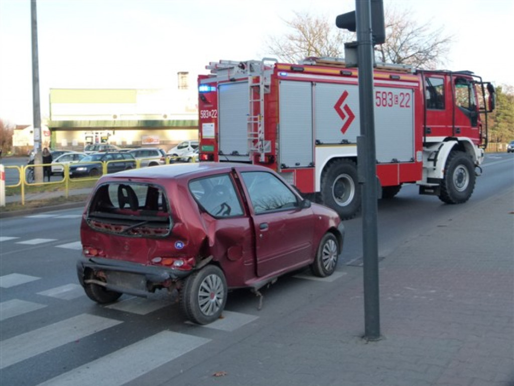 Wypadek na skrzyżowaniu przy Galerii Głowno