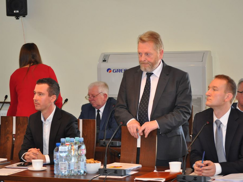 Jaka koalicja będzie rządzić w powiecie: z PiS czy anty-PiS?