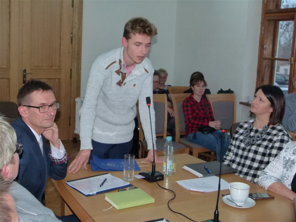 Nowa kadencja Rady Miejskiej w Głownie została zainaugurowana