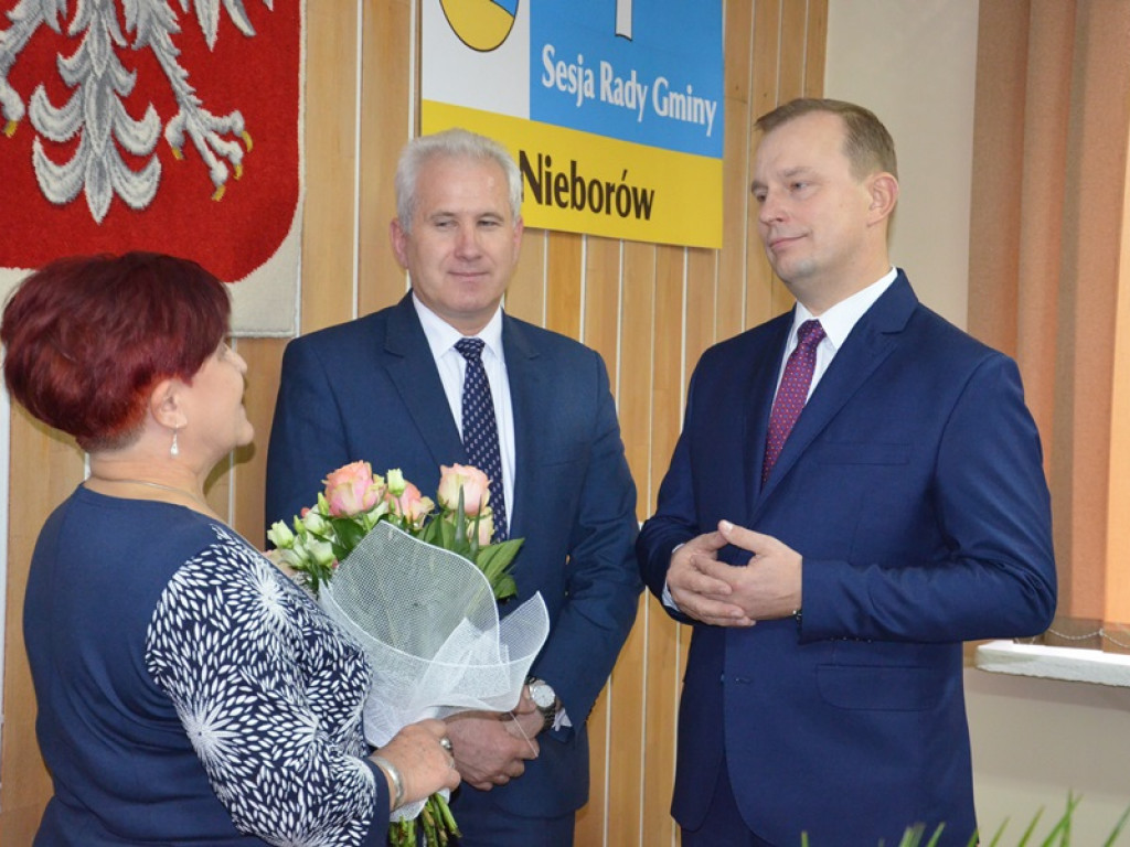 Jarosław Papuga zaprzysiężony na wójta gminy Nieborów