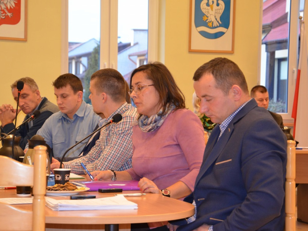 Gmina Łowicz: drastyczna podwyżka stawek za śmieci