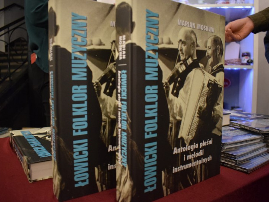 Pełna sala na promocji antologii Mariana Moskwy