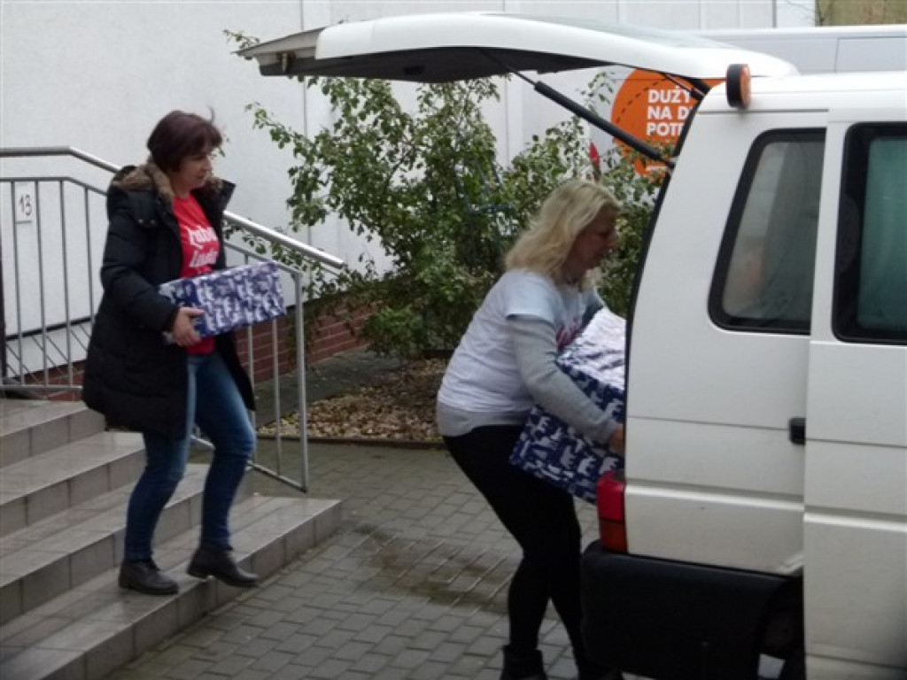 Szlachetna Paczka pojechała również policyjnym konwojem