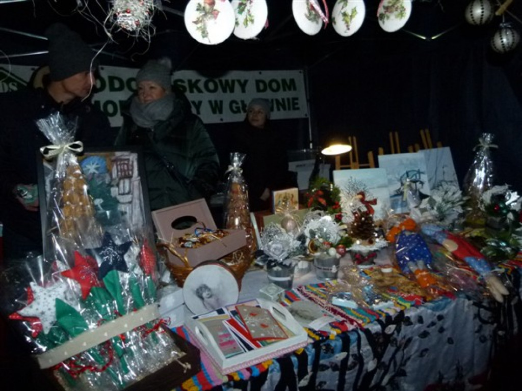 Piknik Mikołajkowy w Głownie