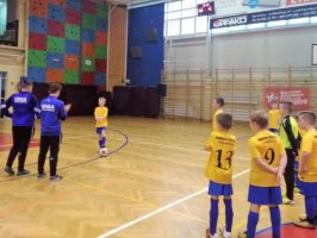 Trzecie miejsce dla UKS AP Champions Łowicz